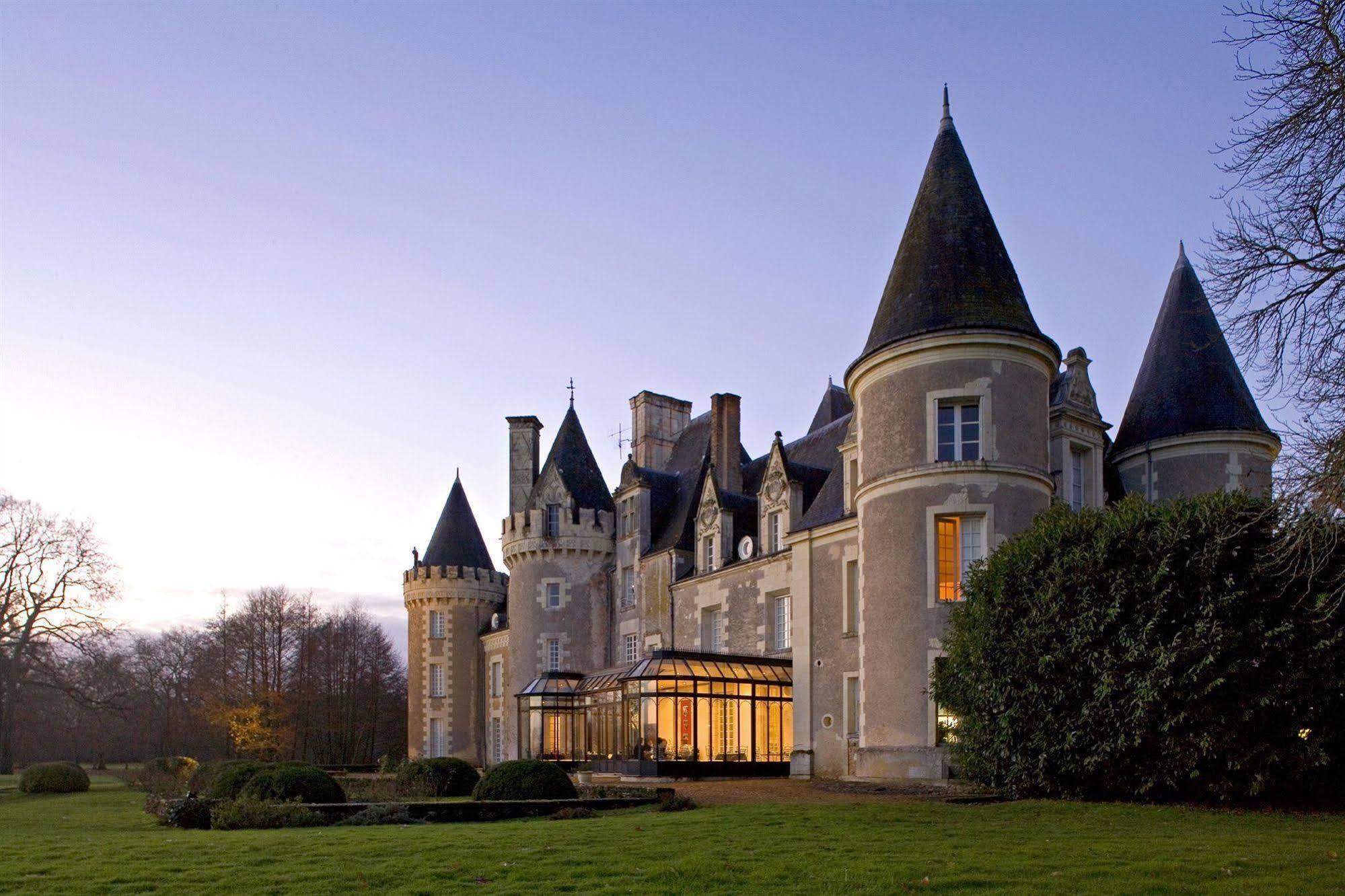 Chateau Golf Des Sept Tours Courcelles-de-Touraine Dış mekan fotoğraf